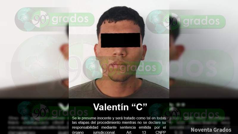 Detienen a cinco extranjeros en aseguramiento de laboratorio de droga en el Estado de México - Foto 3 