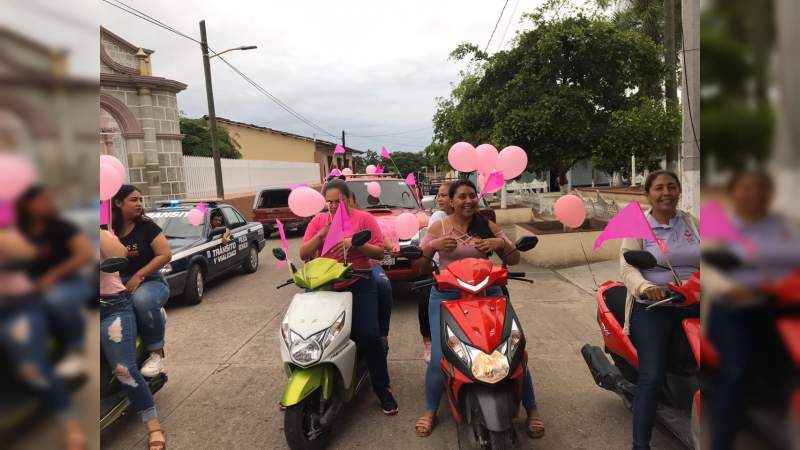 Celebran en la Región Apatzingán, Día Internacional de la Lucha Contra el Cáncer de mama - Foto 2 