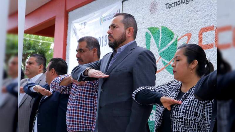 CECyTEM clave del progreso en Michoacán: Humberto González - Foto 3 