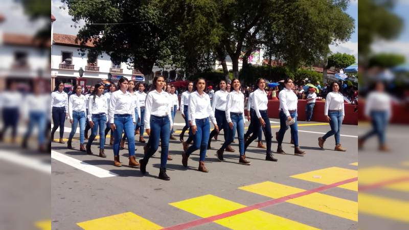 Con paz tranquilidad y alegría se viven en Apatzingán fiestas octubrinas 2019 - Foto 1 