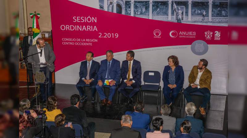 Instituciones de educación superior piden a los congresos locales asumir con responsabilidad sus atribuciones legales y éticas - Foto 1 
