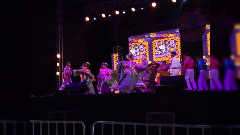 Ballet del COBA de Hidalgo se presenta en la Feria de Todos Santos 2019 