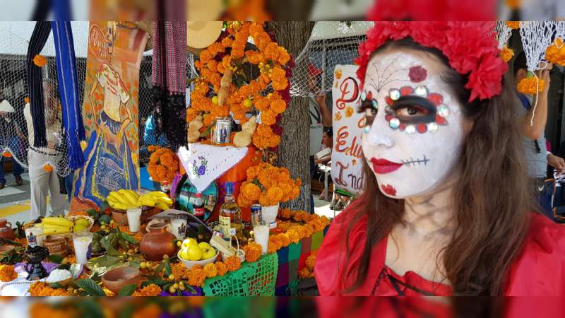 Inauguran Exposición de Altares de Día de Muertos en la SEE - Foto 4 