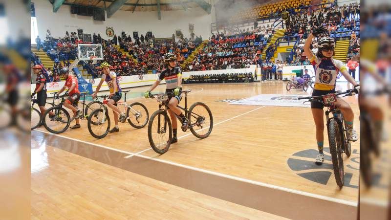 Inician primeros juegos deportivos Nicolaitas 2019-2020. - Foto 4 
