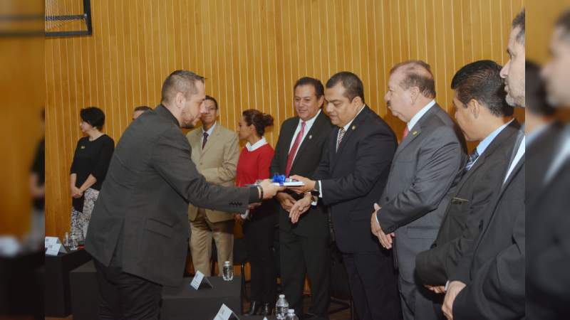 Celebran el XLI Aniversario de la Facultad de Arquitectura de la UMSNH - Foto 2 