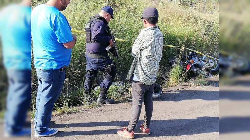 Muere motociclista en Peribán, Michoacán 