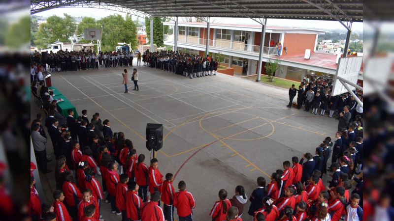 Gobierno del Estado dignifica Secundaria Técnica 142, en Tarímbaro  - Foto 0 