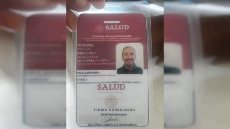 Alertan sobre falso servidor público que se pasea por hospitales de Morelia, Michoacán  - Foto 0 