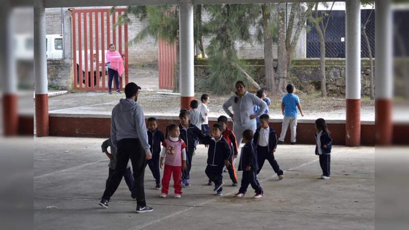 Aprenden nuevas generaciones el folklore mexicano en San Bernabé - Foto 1 