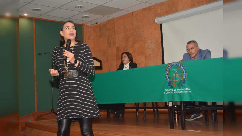 Vinculación entre UMSNH y sociedad se fortalece con el servicio social  