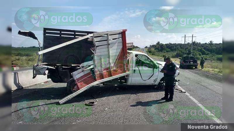 Chocan militares en Múgica, Michoacán, hay dos soldados y un trabajador lesionados - Foto 3 