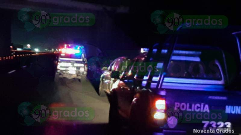 Acribillan a persona a bordo de camioneta en la carretera Panamericana, en Celaya, Guanajuato  - Foto 1 