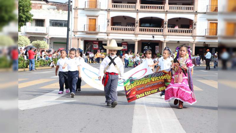 A 109 Años de la Revolución Mexicana, los ciudadanos debemos refrendar los ideales revolucionarios para hacer realidad la transformación actual del país - Foto 0 