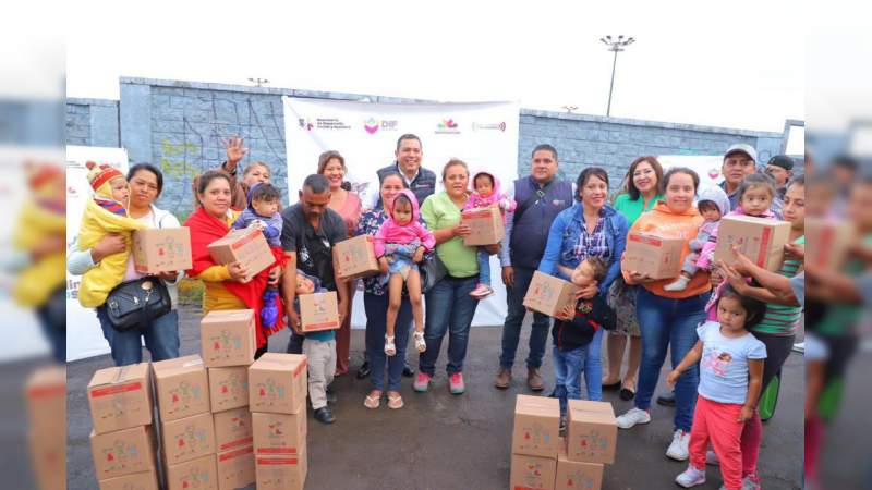Entregan DIF Michoacán y Sedesoh, apoyos alimentarios a niñas y niños de Morelia 
