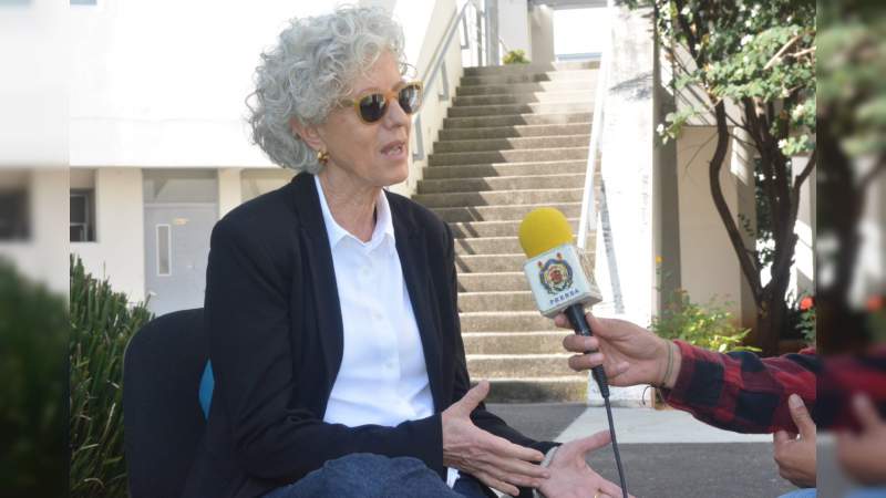 La filosofía le da un brillo particular a la vida: Maite Larrauri 