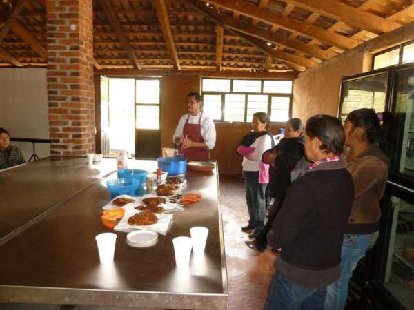 Compesca lleva a cabo el Taller de Valor Agregado de Carpa 