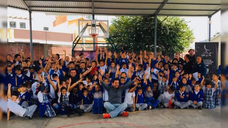 Día de Astronomía en las Escuelas: Astronomía para niñas y niños de todas las edades y condiciones - Foto 0 