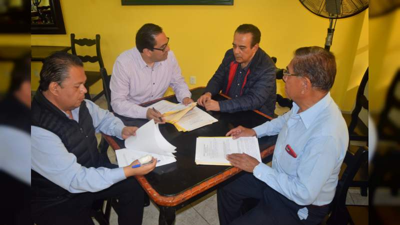 Invita CEDH a participar en la convocatoria para la Presea Michoacán al Mérito en Derechos Humanos 