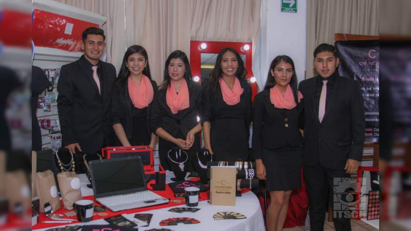 Presenta gestión empresarial, su concurso de prototipos mercadológicos en el ITSCH - Foto 1 