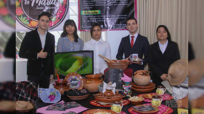 Presenta gestión empresarial, su concurso de prototipos mercadológicos en el ITSCH - Foto 3 