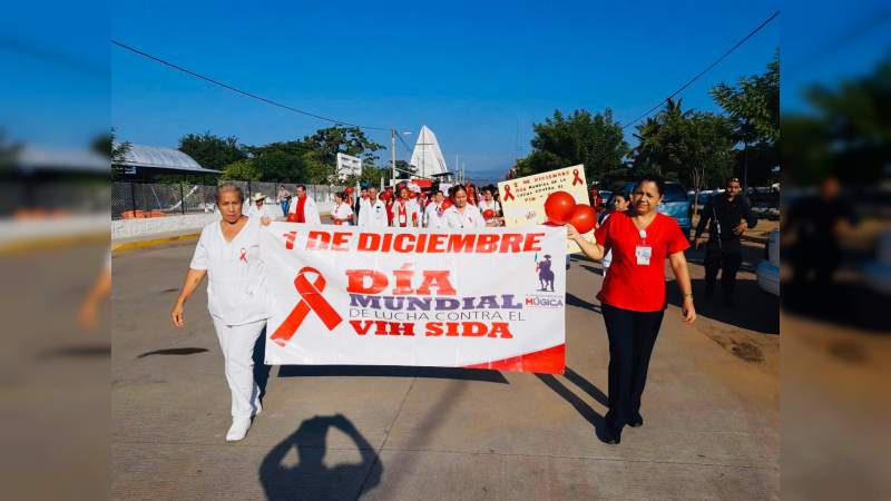 Con actividades de sensibilización conmemoran el día mundial de lucha contra el SIDA en Apatzingán, Michoacán  - Foto 0 