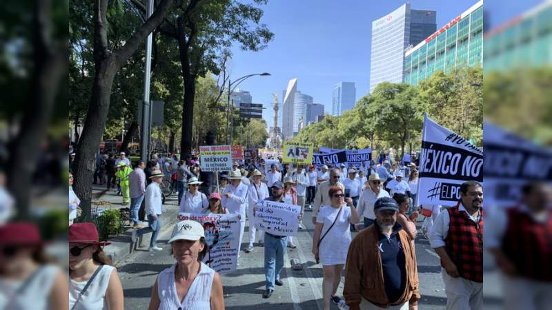 Avanza manifestación de críticos de López Obrador  en la Ciudad de México - Foto 0 