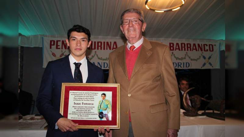 Siguen los reconocimientos en España para el novillero moreliano Isaac Fonseca - Foto 1 