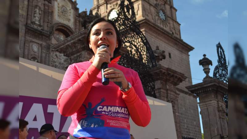 Llama Adriana Hernández a sumarse a la Caminata de la Discapacidad 2019 