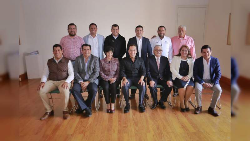 Convoca Carlos Herrera a trabajo conjunto con alcaldes por Michoacán  - Foto 1 