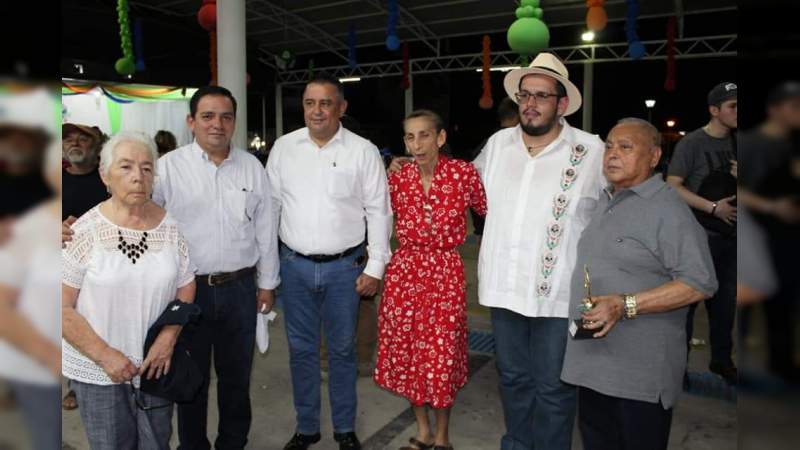 Este fin de semana, 93 Palomas Mensajeras de Apatzingán, se reúnen con sus familias en los Estados Unidos - Foto 2 