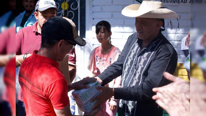 Evitar desperdicio de alimentos, para atender a más pobres: Fermín Bernabé   