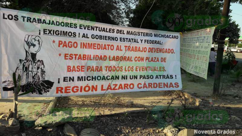 CNTE bloquea las vías del tren en Lázaro Cárdenas, Michoacán - Foto 2 