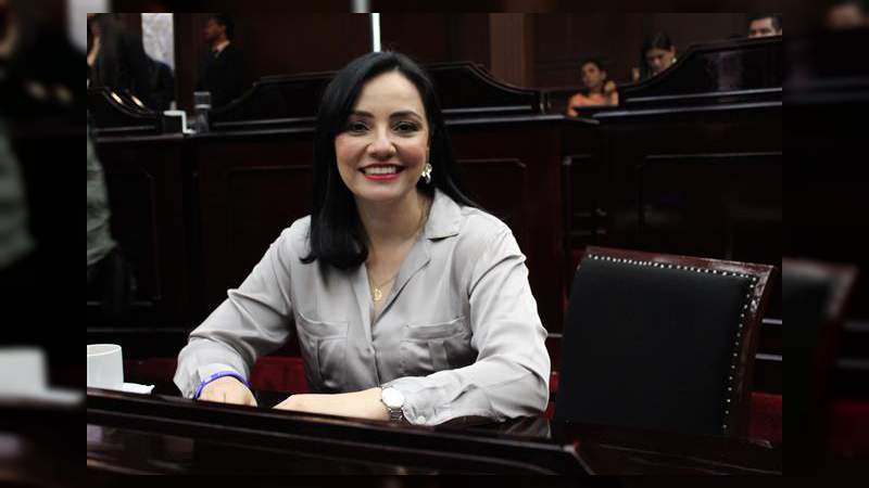 Urge Adriana Hernández a nombrar al presidente/a de la CEDH 