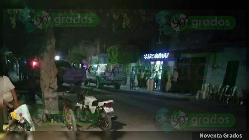 Lo persiguen y asesinan a tiros dentro de carpintería en Cortázar, Guanajuato  - Foto 1 