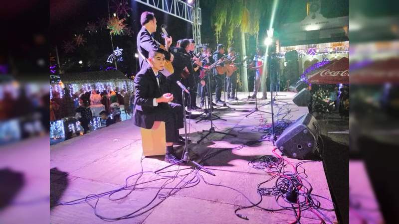 Fieles de la Luz del Mundo realizan magno evento cultural en el Centro de Apatzingán, Michoacán  - Foto 1 
