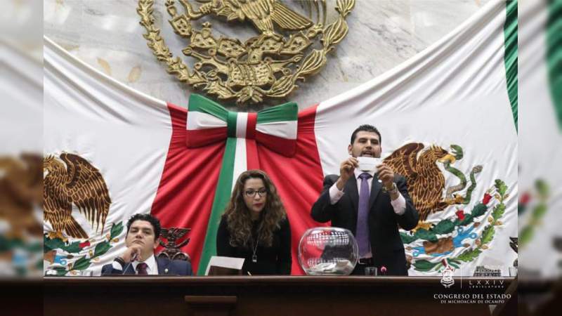 Impide bloque de diputados a Toño Madriz retomar trabajos de sesión extraordinaria 