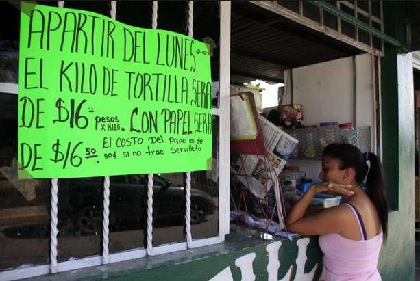 Se eleva el precio de la tortilla; hasta 16 pesos por kilo 