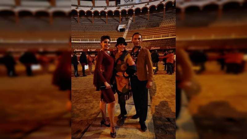 De excepción resultó a tertulia “Sueños de Capote, Muleta y Acero” con Isaac Fonseca - Foto 0 