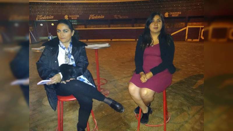 De excepción resultó a tertulia “Sueños de Capote, Muleta y Acero” con Isaac Fonseca - Foto 2 