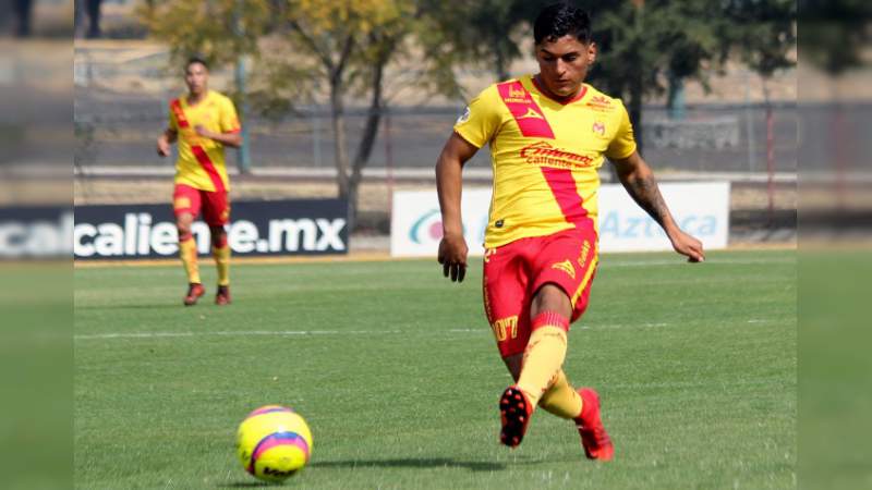 Monarcas Morelia presta a mediocampista chileno a club en su país 