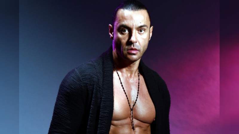 Latin Lover reveló que sus hijos sufrieron bullying por culpa de sus enormes pompas - Foto 0 