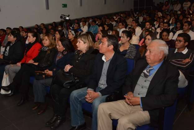La Casa de Hidalgo, orgullosa de su Facultad de Odontología: Medardo Serna - Foto 1 
