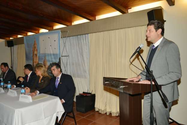 Exhorta Alfonso Martínez a hoteleros a ser los mejores anfitriones turísticos - Foto 1 