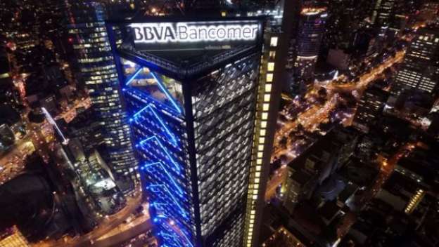 Manejo de finanzas públicas será responsable, asegura EPN en inauguración de la Torre Bancomer - Foto 5 