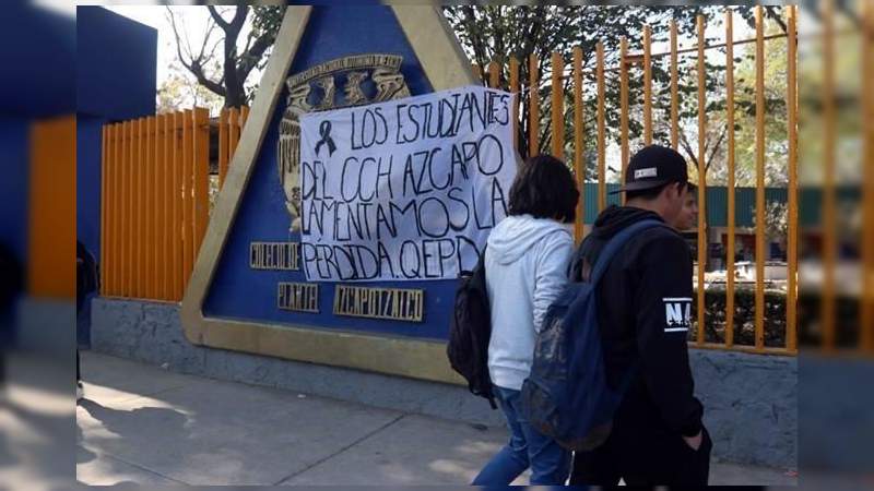Muere en la enfermería estudiante del CCH Azcapotzalco: Vandalizan instalaciones en protesta - Foto 3 