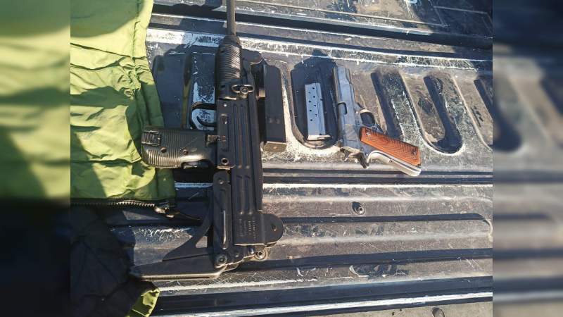 Tras ataque a policías, aseguran vehículo y armas en Epitacio Huerta, Michoacán: Hay 4 detenidos - Foto 0 