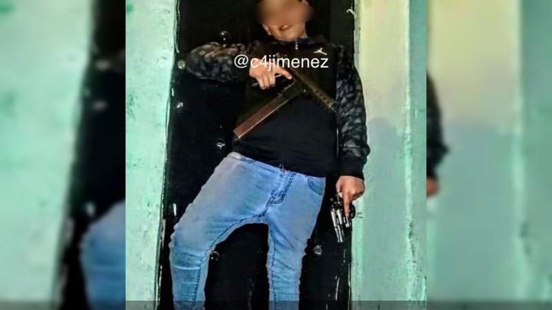 Tenía 14 años y se retrataba armado en Facebook; lo asesinan y hieren a su hermana en CDMX - Foto 0 