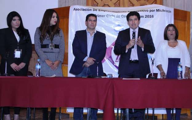 El destino del estado está en manos de la juventud: Raymundo Arreola 