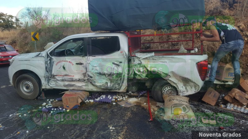 Choque en la carretera Apatzingán – Acahuato deja un muerto y dos heridos - Foto 0 