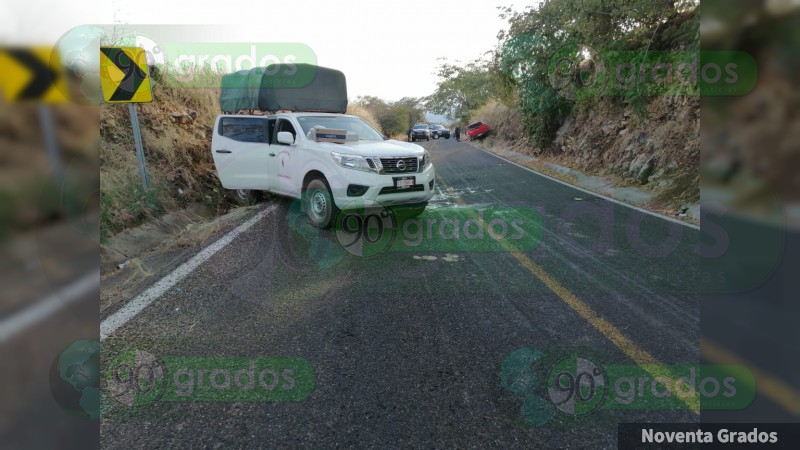 Choque en la carretera Apatzingán – Acahuato deja un muerto y dos heridos - Foto 3 
